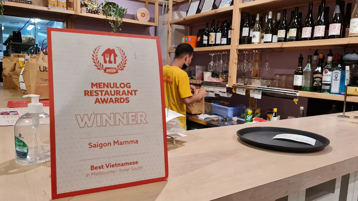 Vibe, Saigon Mamma