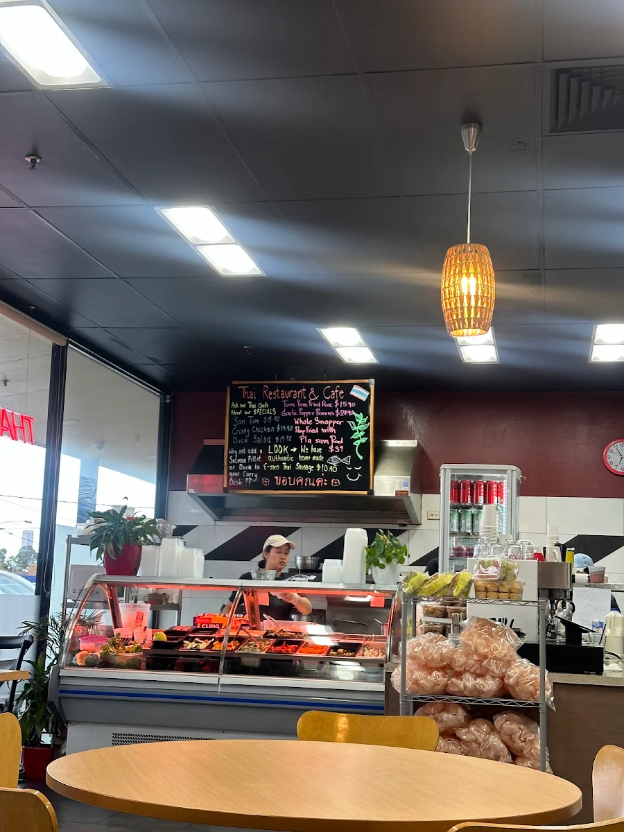 Vibe, Thai Restaurant and Cafe