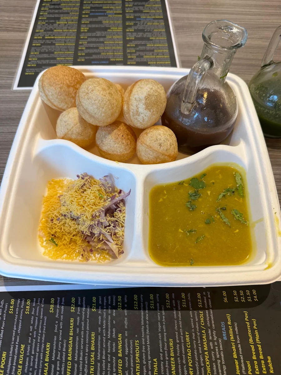 Menu, Chai ‘N’ Chilli Clayton