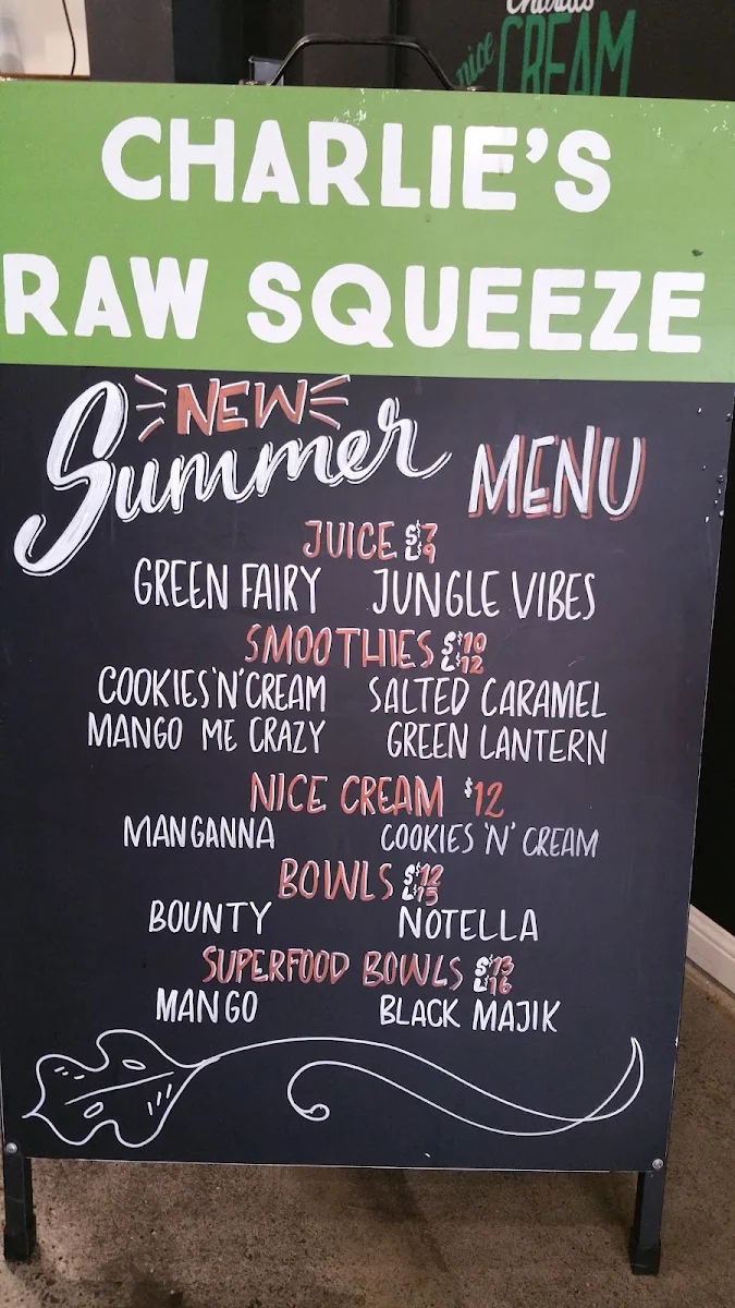 Menu, Charlies Raw Squeeze Greenslopes