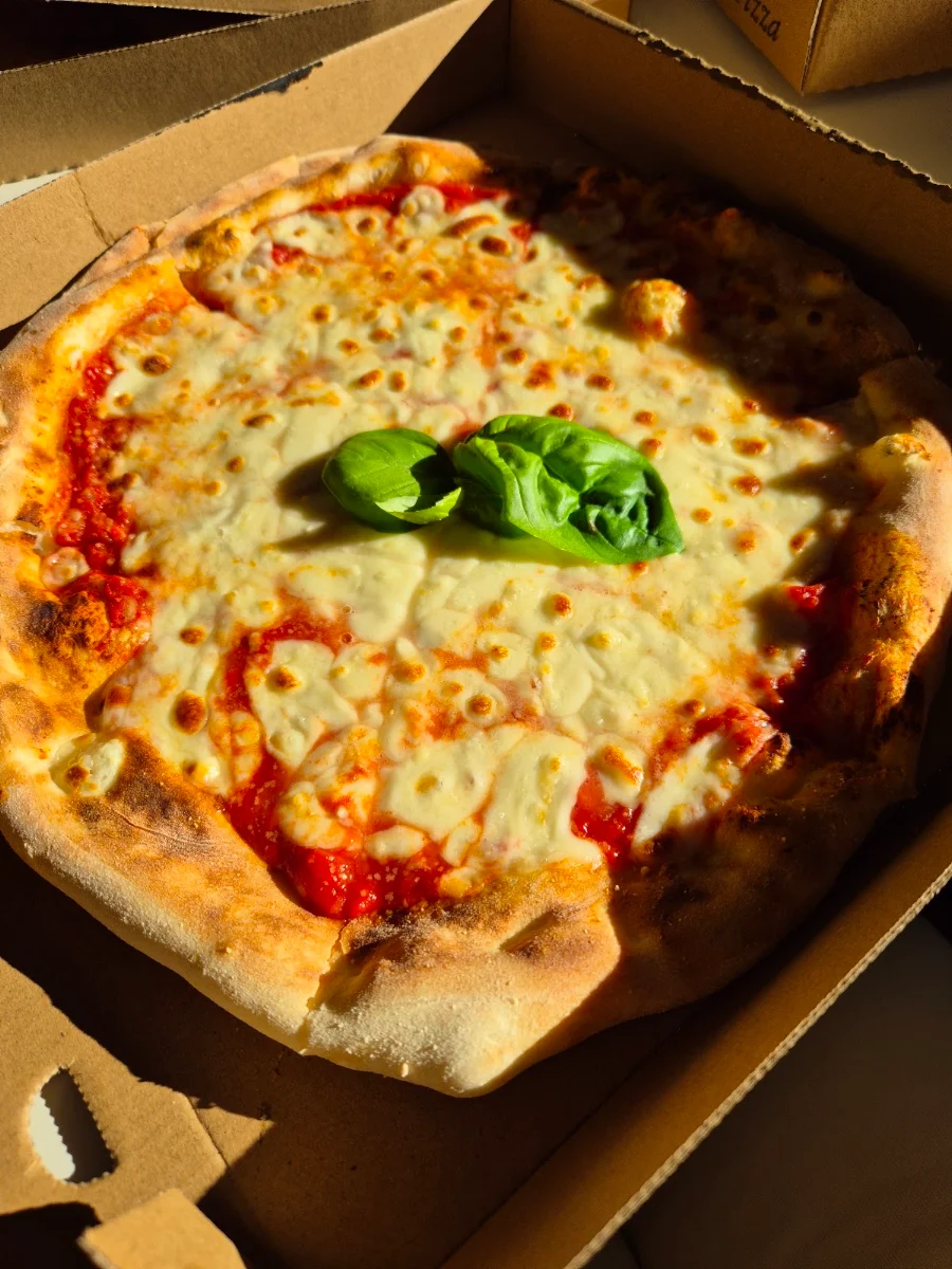 Food & drink, Sandro Pizzeria