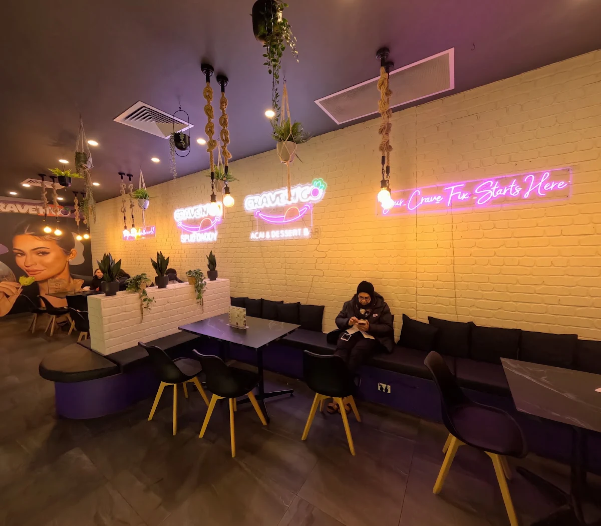 Vibe, Crave N Go Roxburgh Park