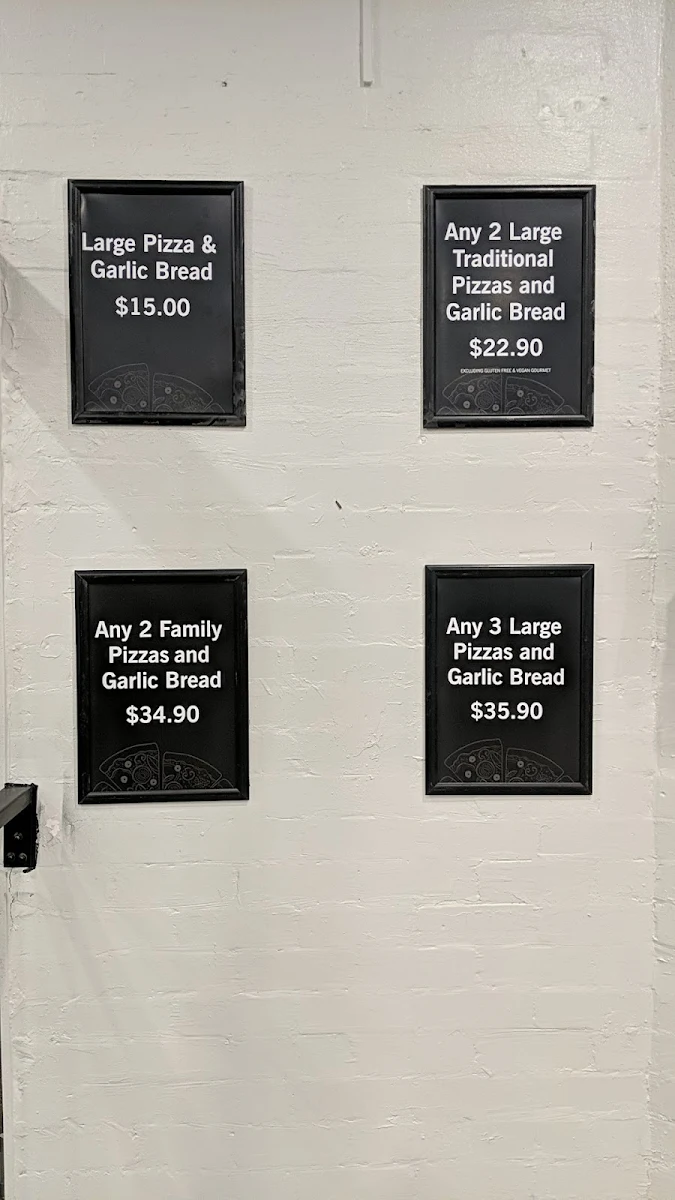 Menu, Old Kodak Pizza