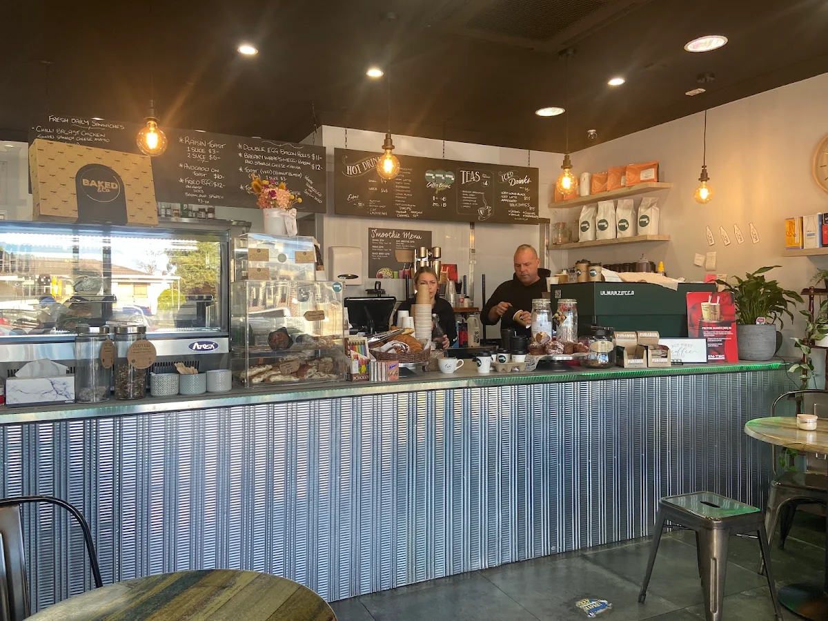 Vibe, Sammy's Restaurant