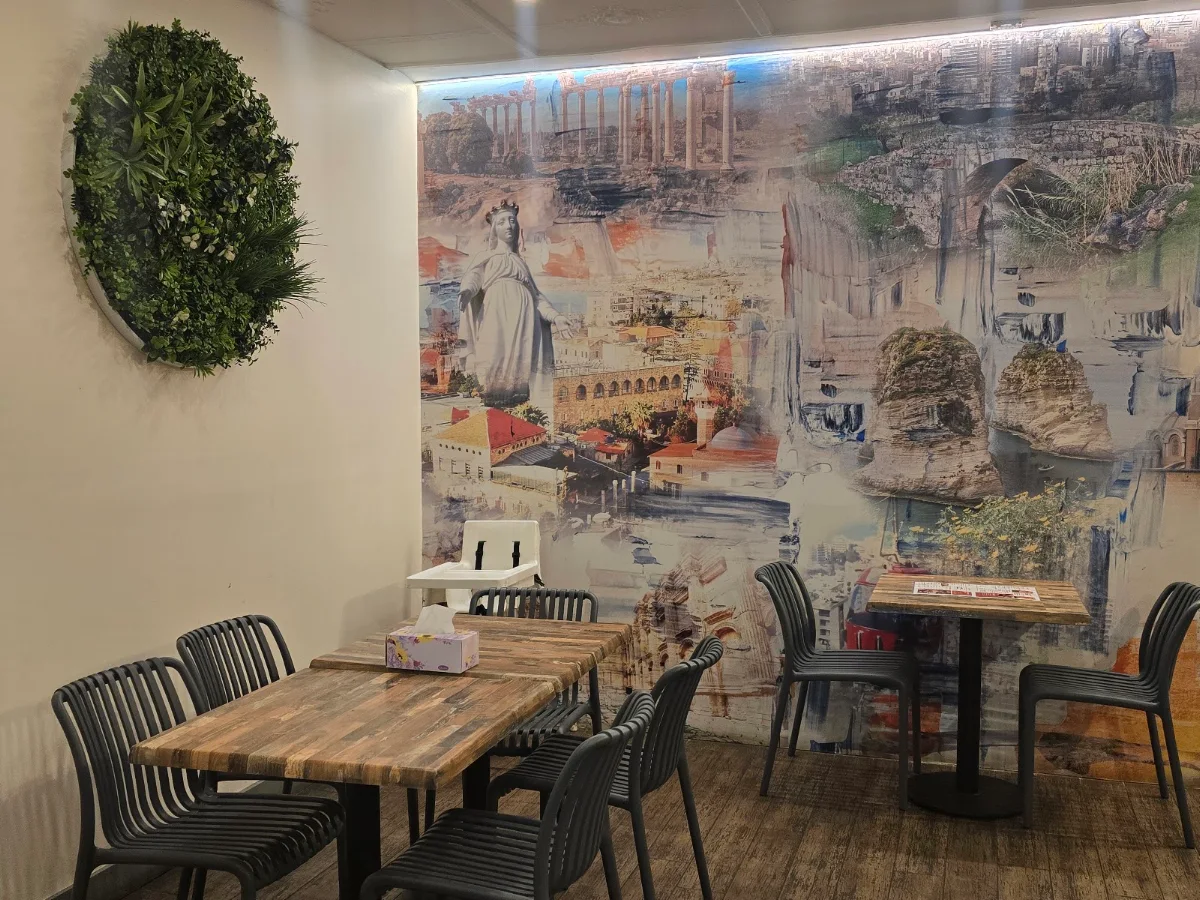 Vibe, Sammy's Restaurant