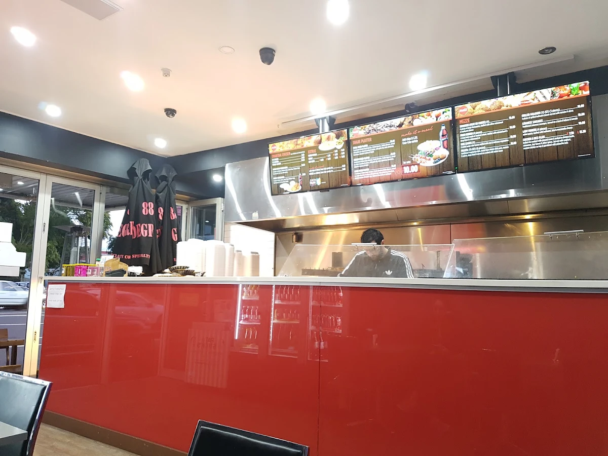 Vibe, Sammy's Restaurant
