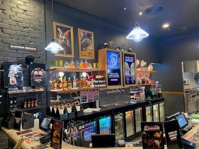 Vibe, Burger Urge (Greenhills)