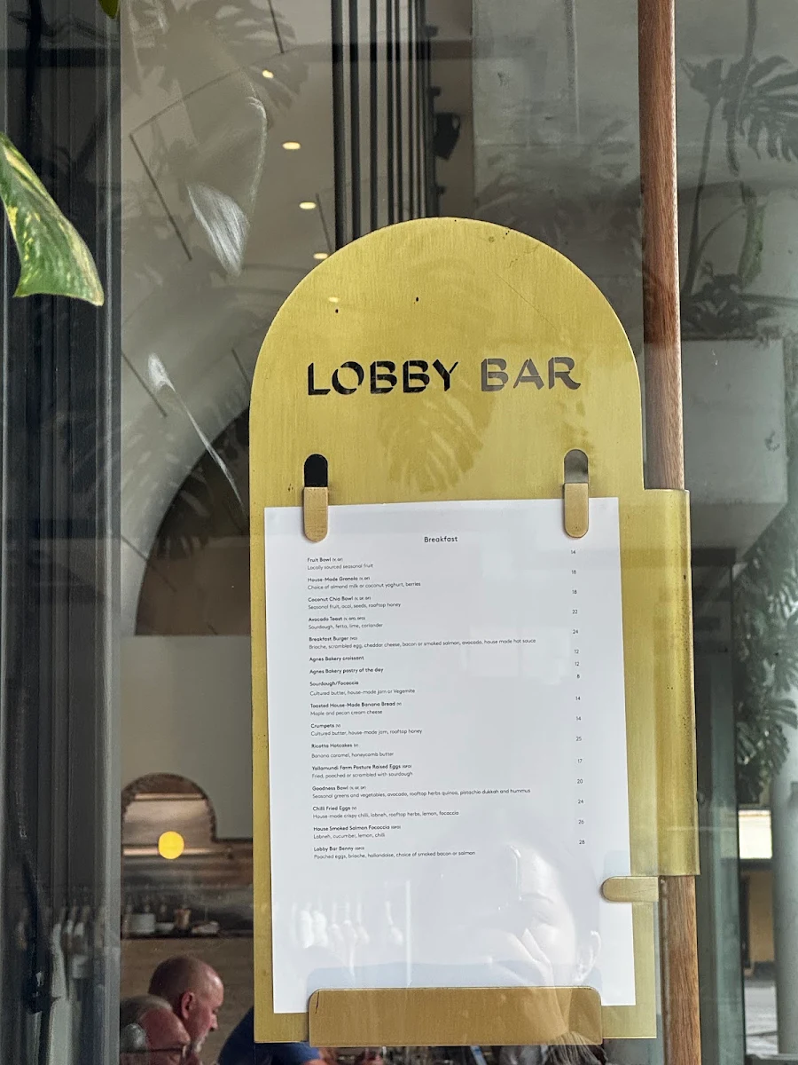 Menu, Lobby Bar