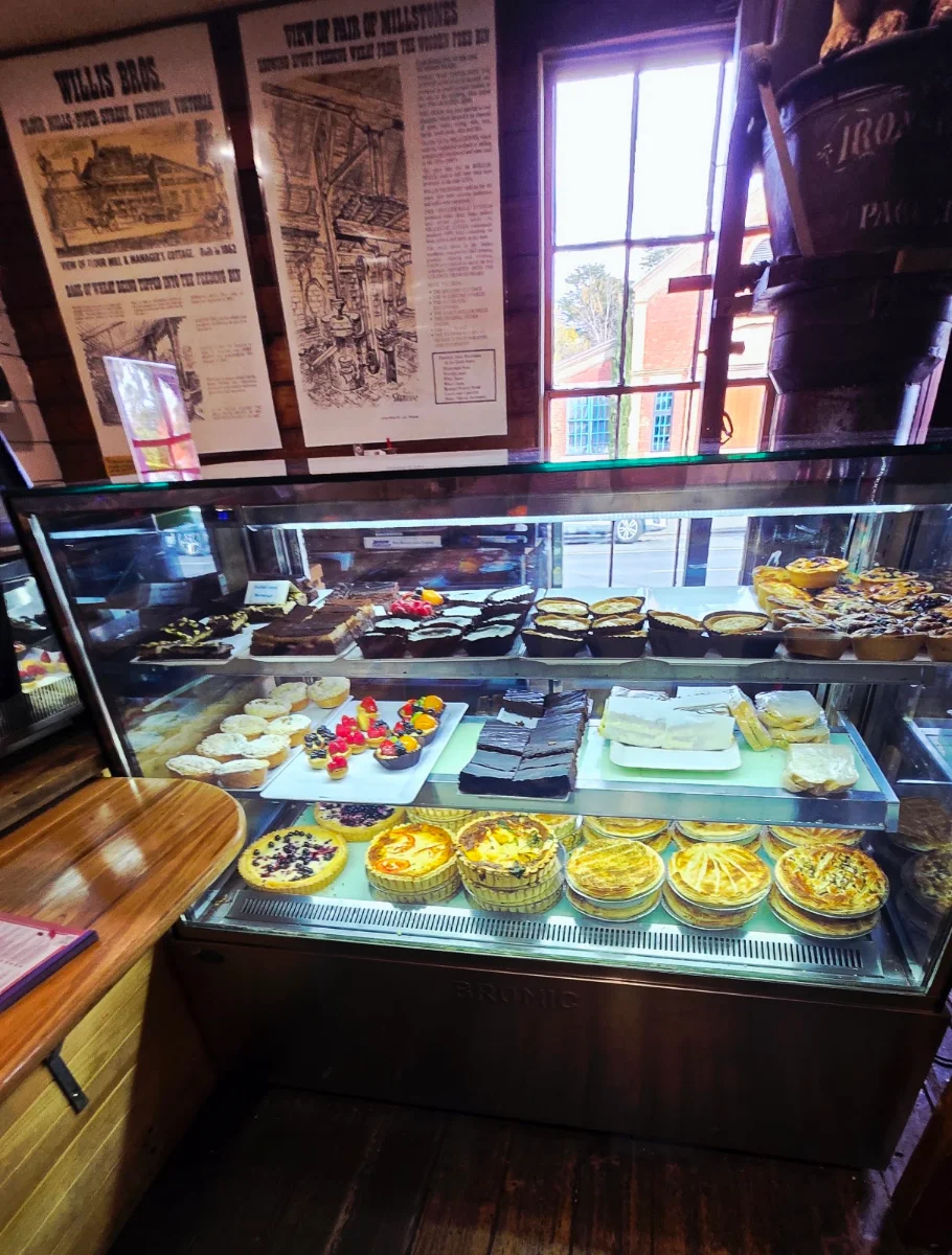 Vibe, Grist Artisan Bakers