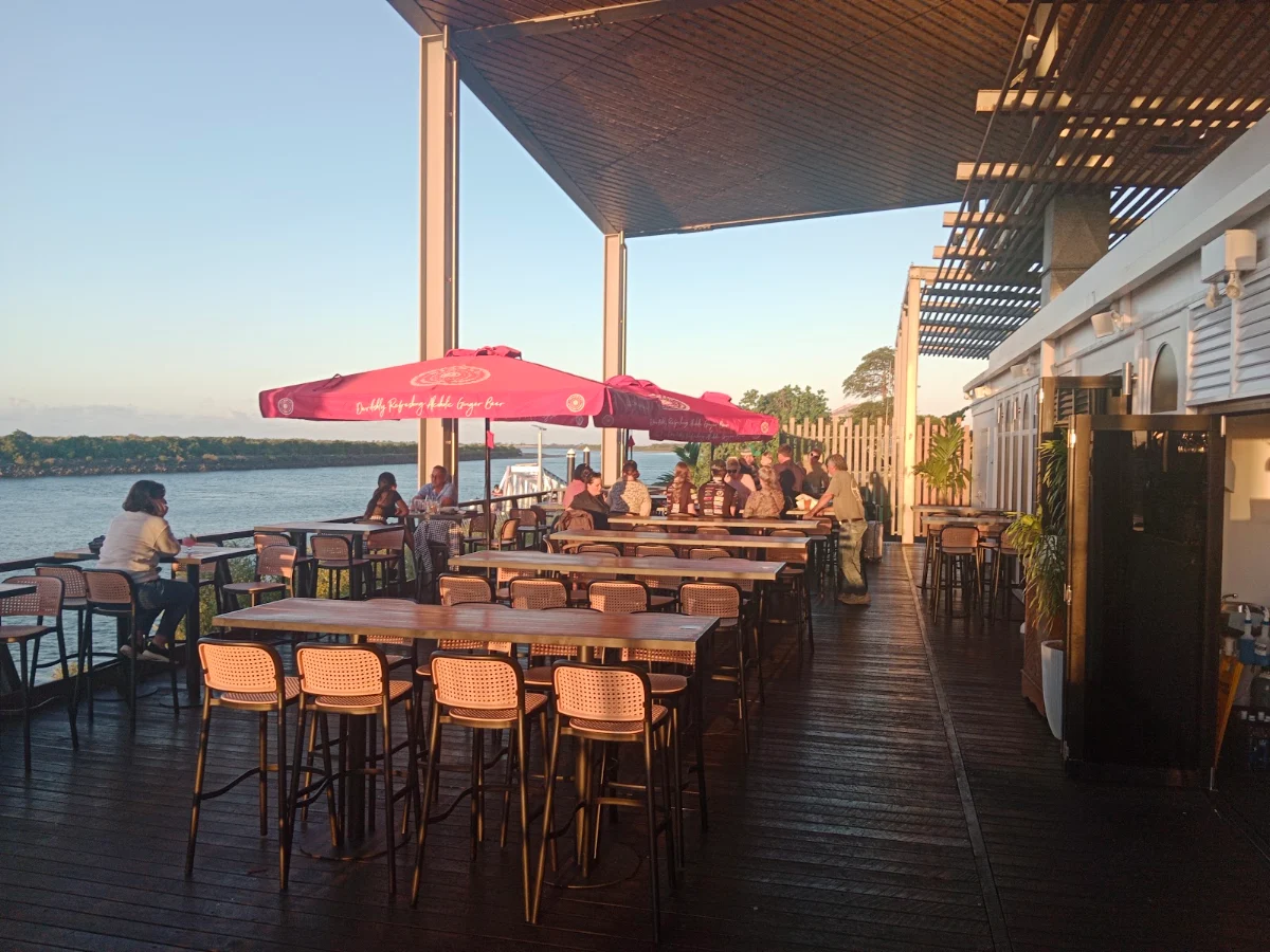 Vibe, Red Dog Riverfront