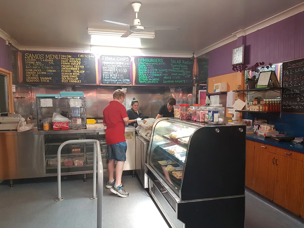 Vibe, Samo's Fish Bar