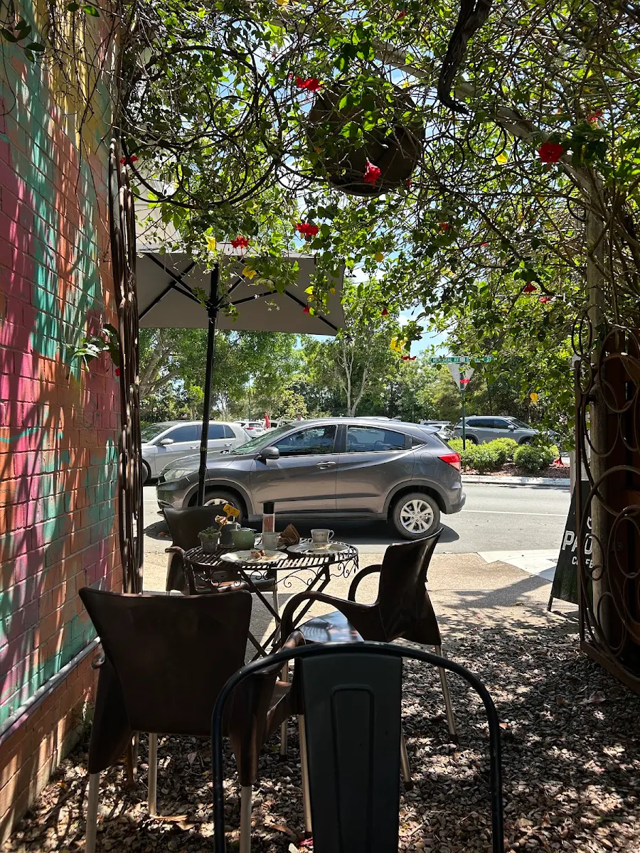 Vibe, Pomona Village Kitchen