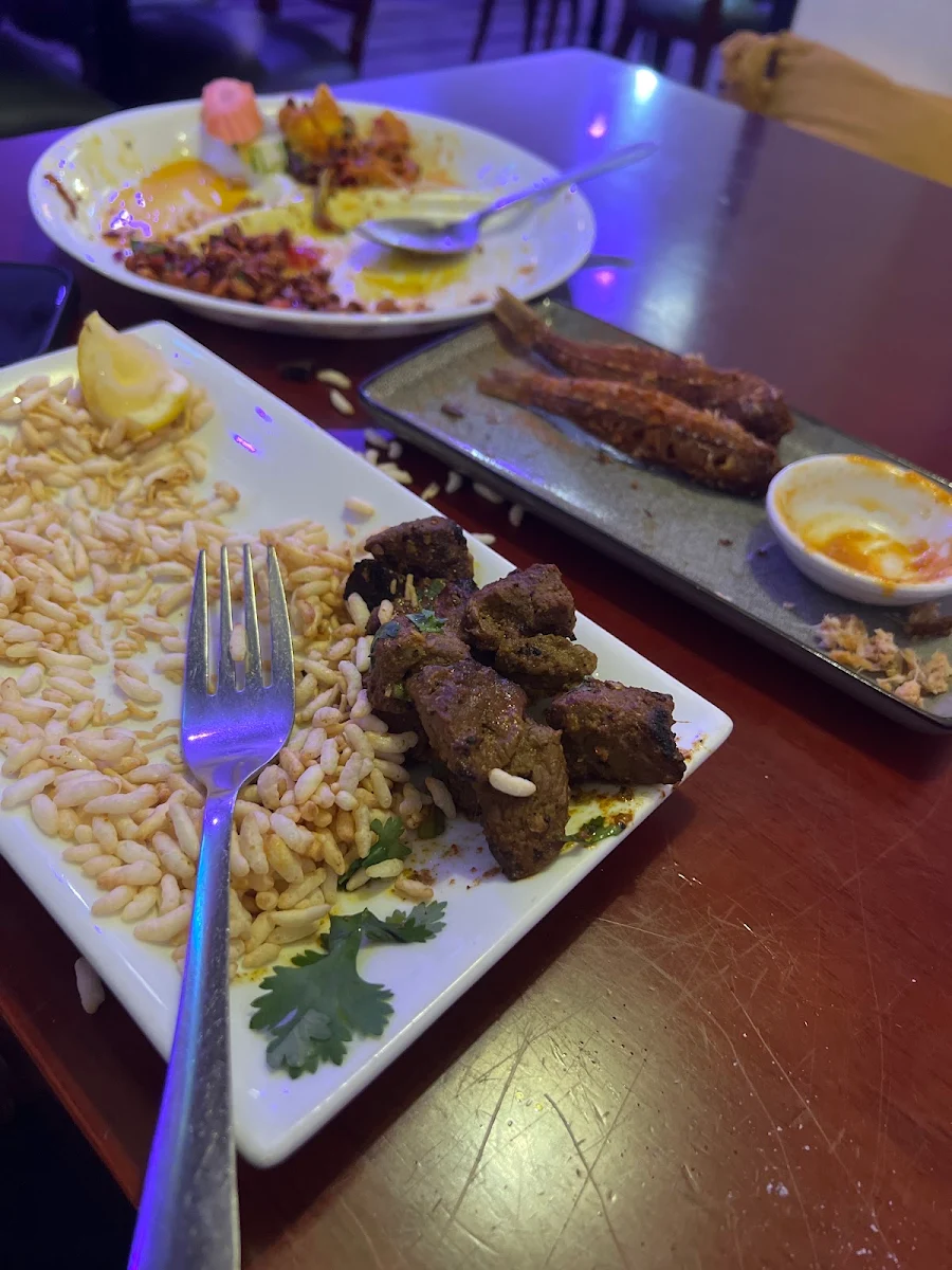 Food & drink, Lahana Restaurant and Bar