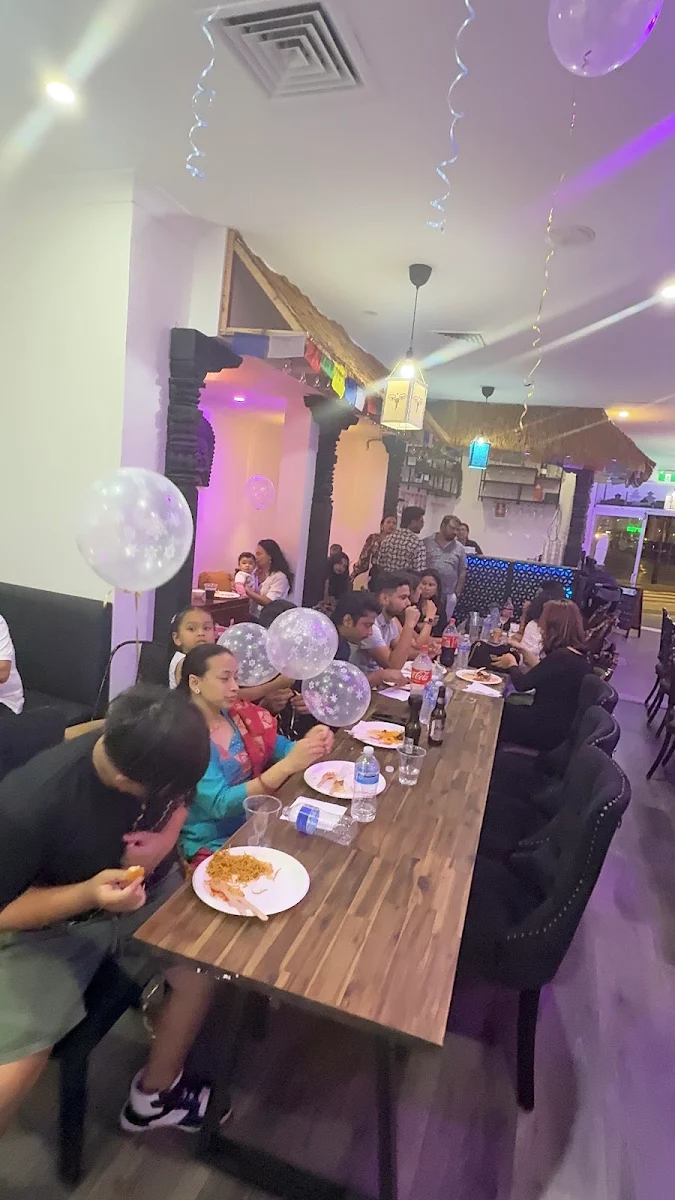 Vibe, Lahana Restaurant and Bar
