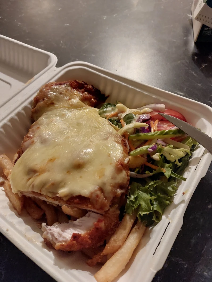 Food & drink, Edgeworth Tavern