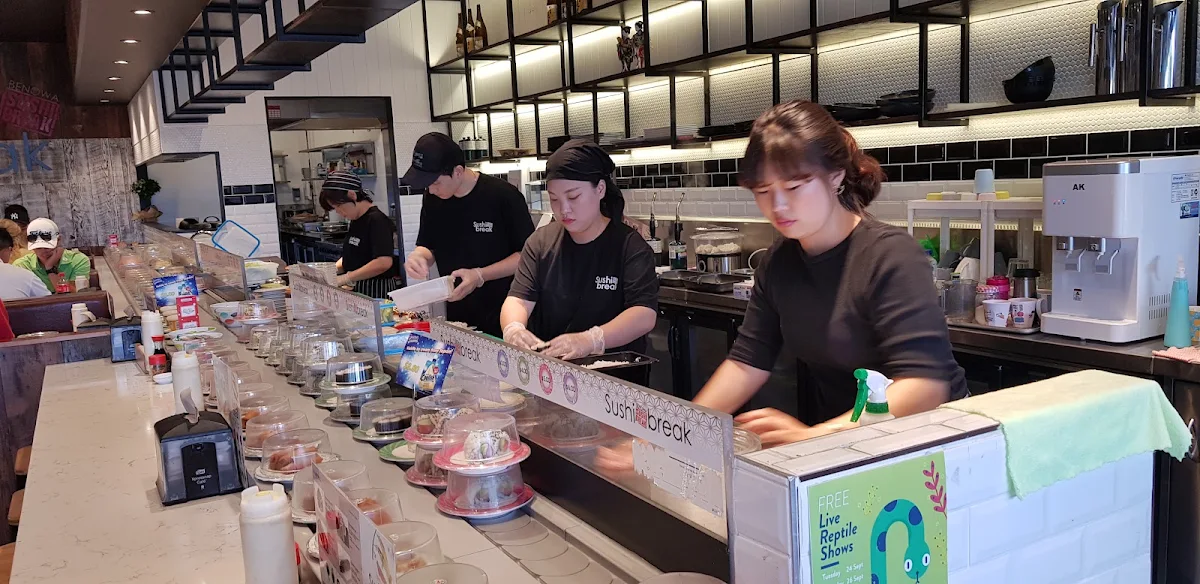 Vibe, Sushi break