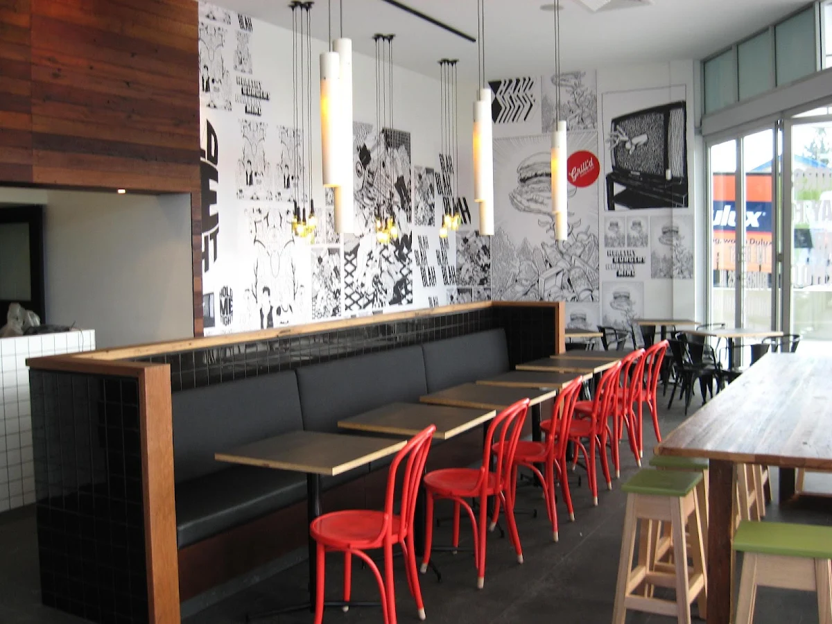 Vibe, Grill'd Burgers - Newmarket