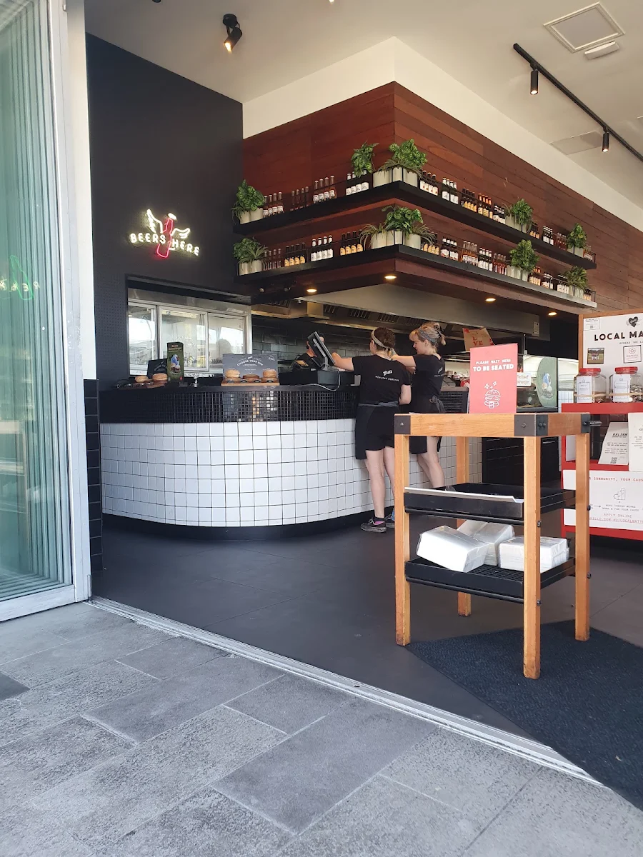 Vibe, Grill'd Burgers - Newmarket