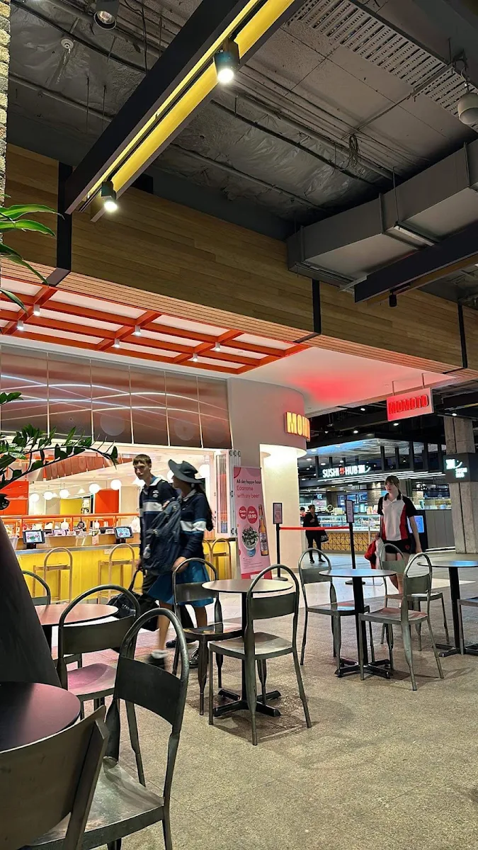 Vibe, Momoto Mt Gravatt