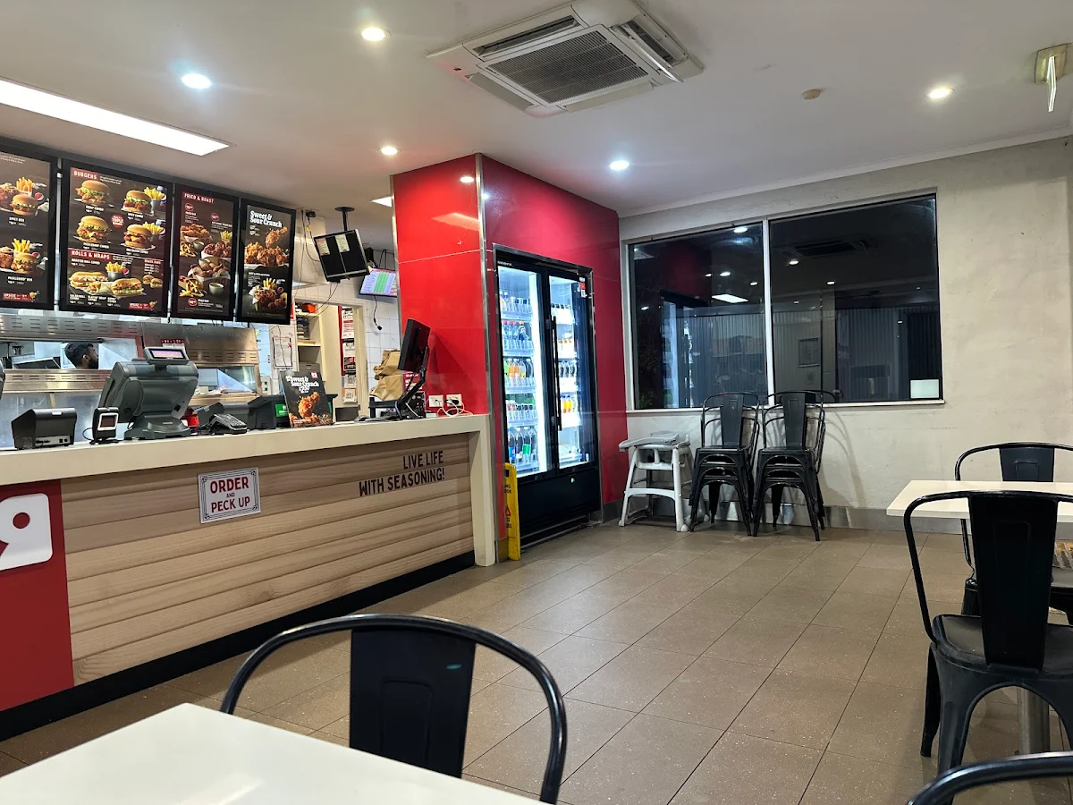 Vibe, Red Rooster Coopers Plains