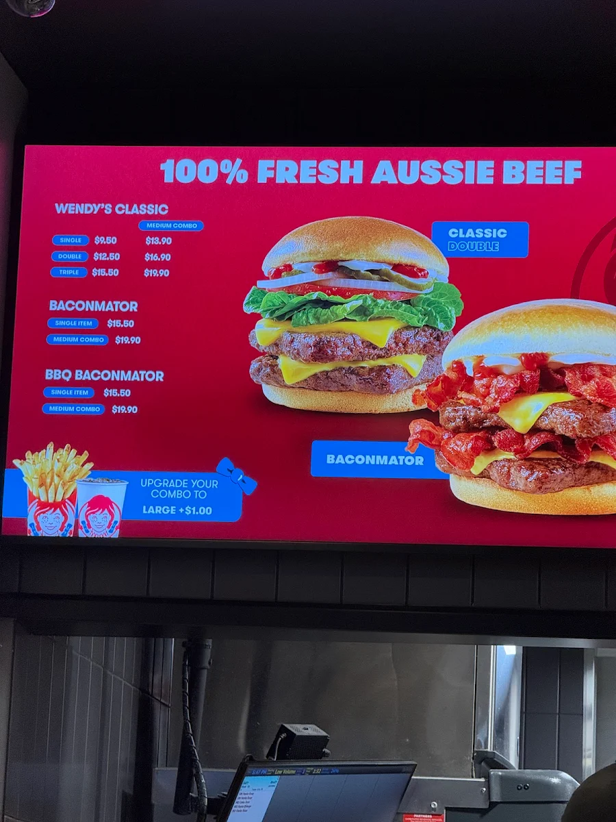 Menu, Wendy’s Cavill Ave