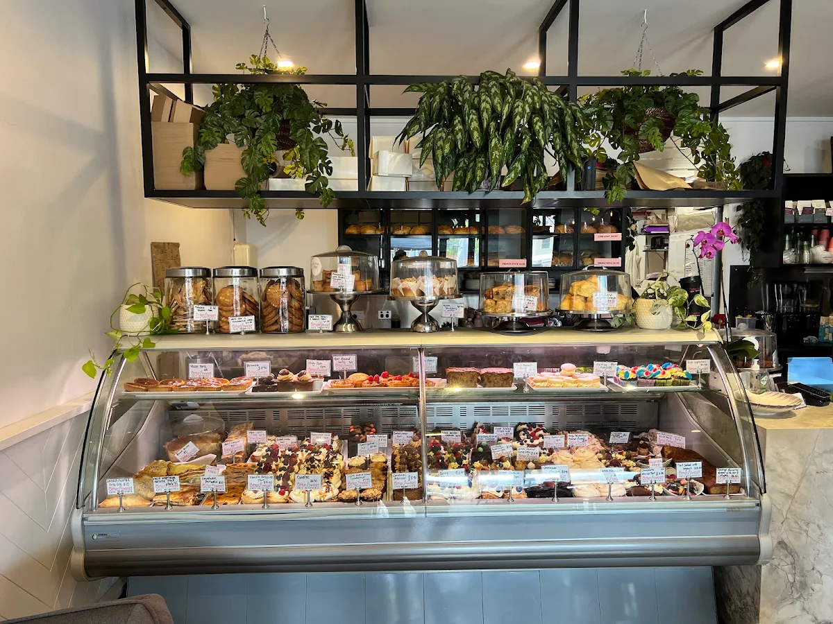 Vibe, Bittersweet Cafe Patisserie