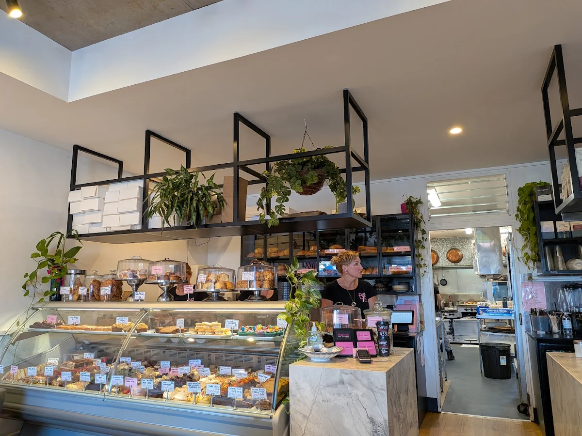Vibe, Bittersweet Cafe Patisserie