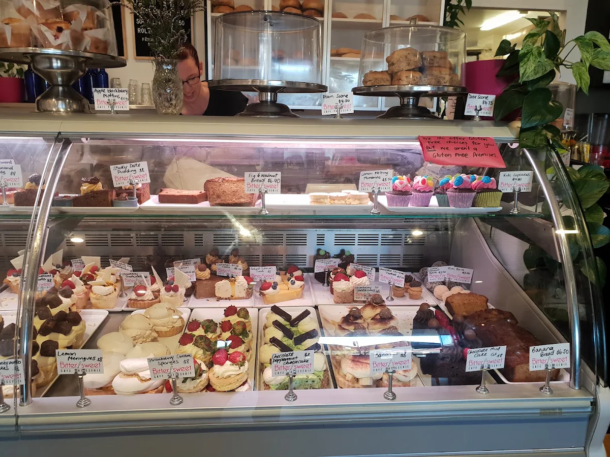 Vibe, Bittersweet Cafe Patisserie