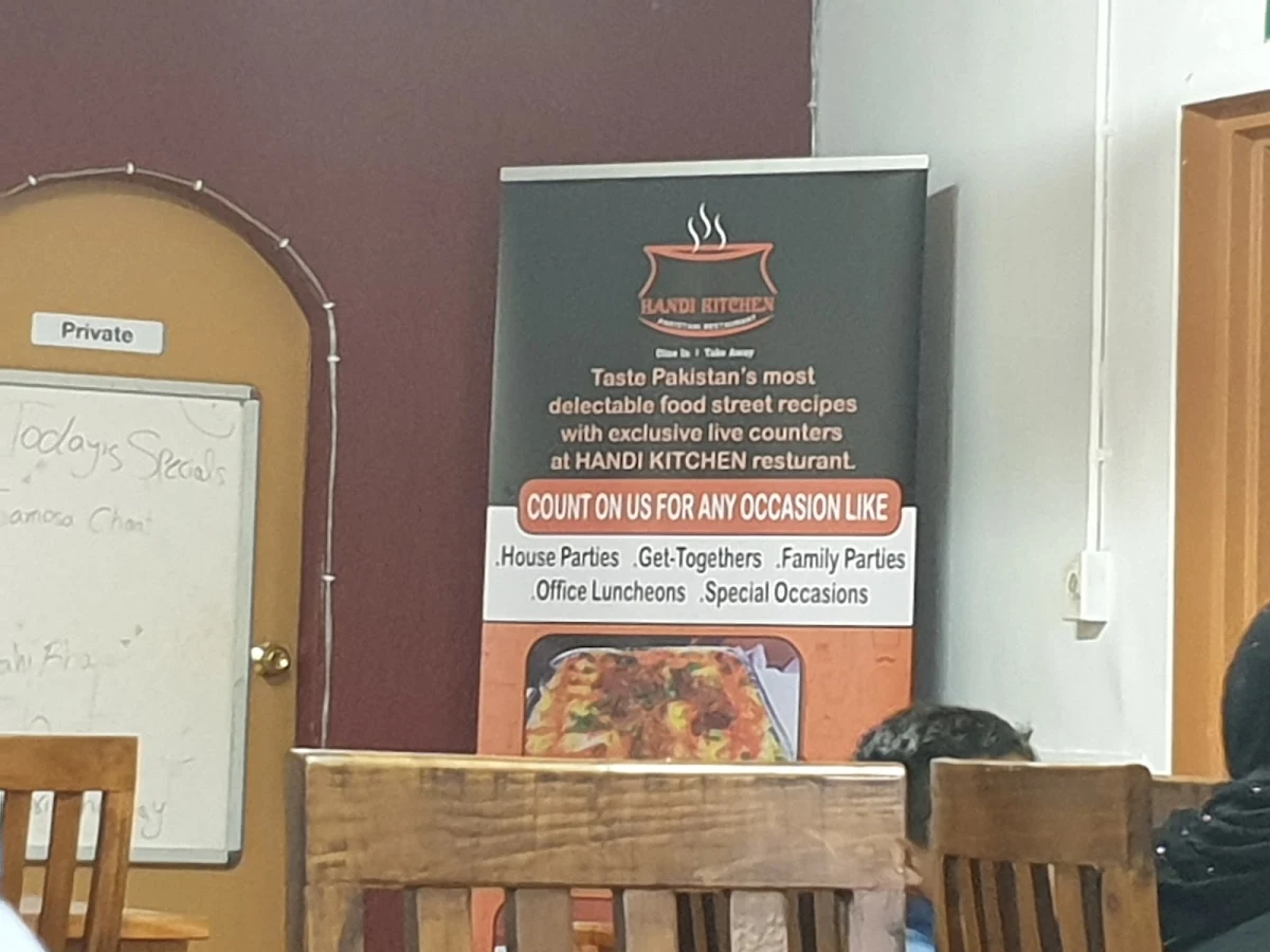 Menu, Handi Kitchen
