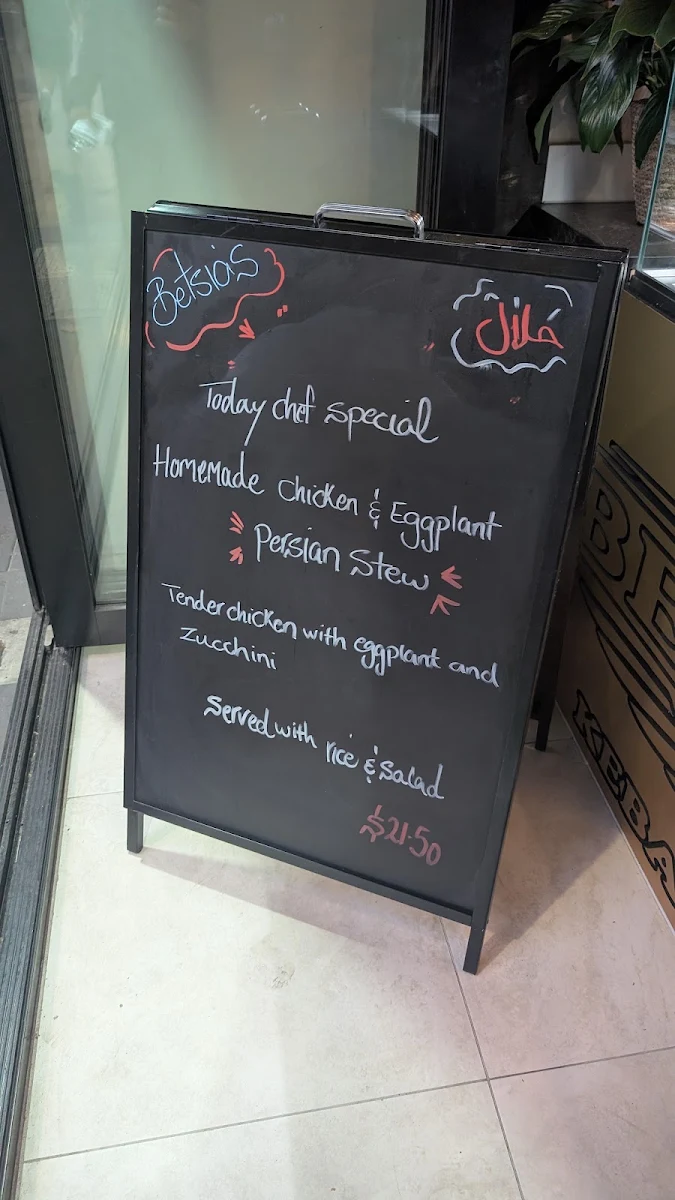 Menu, Betsias Kebab & Grill