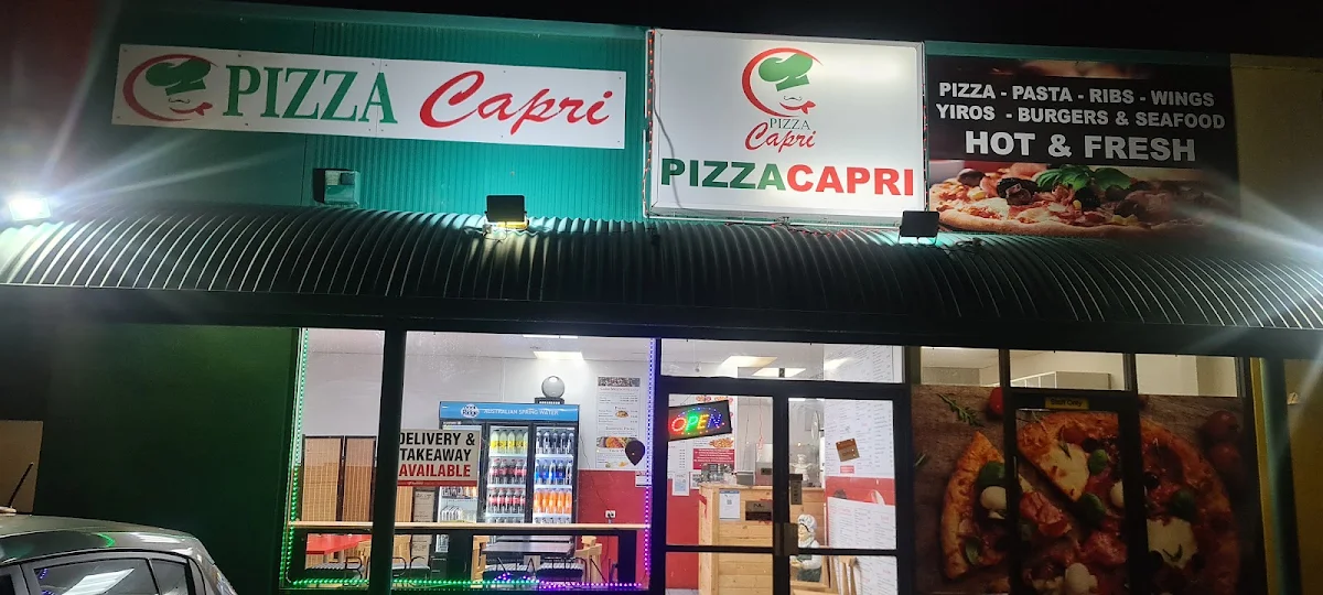 Menu, Pizza Capri