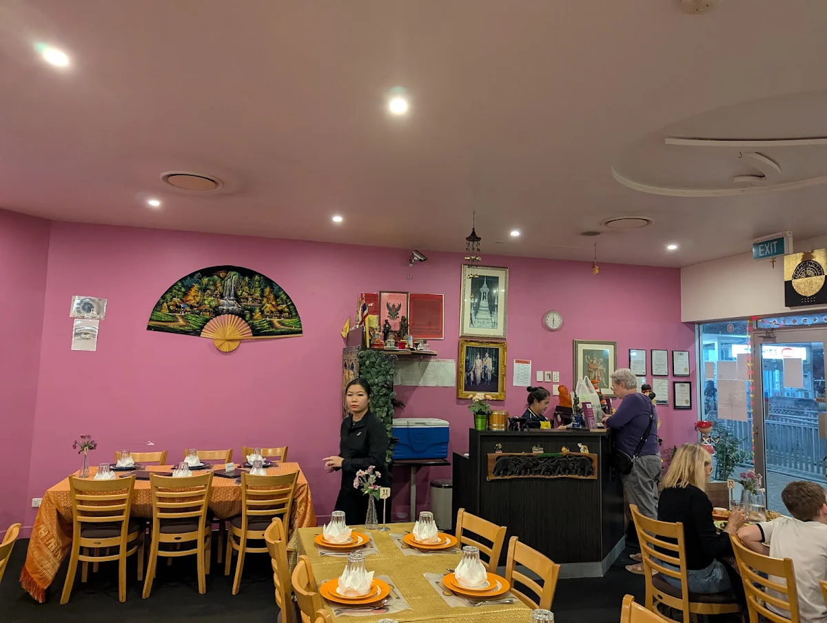 Vibe, Thai Daisy Hill Restaurant