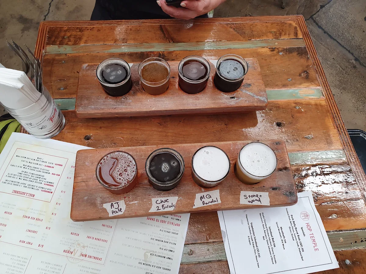 Menu, Hop Temple