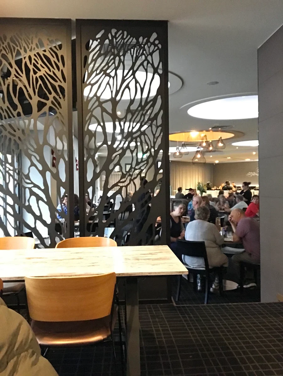Vibe, The Brook Bar & Bistro