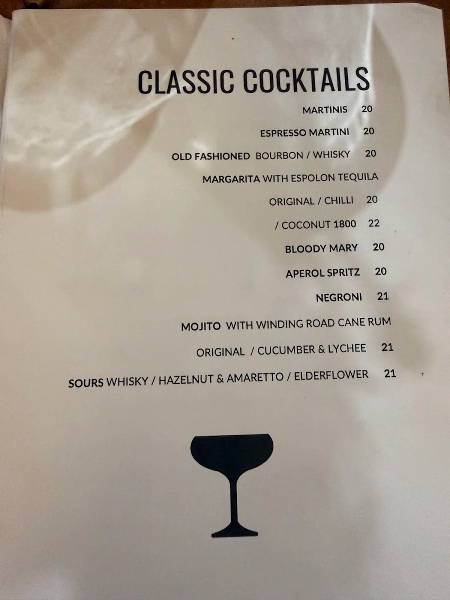 Menu, Quattro Classic Lennox Head