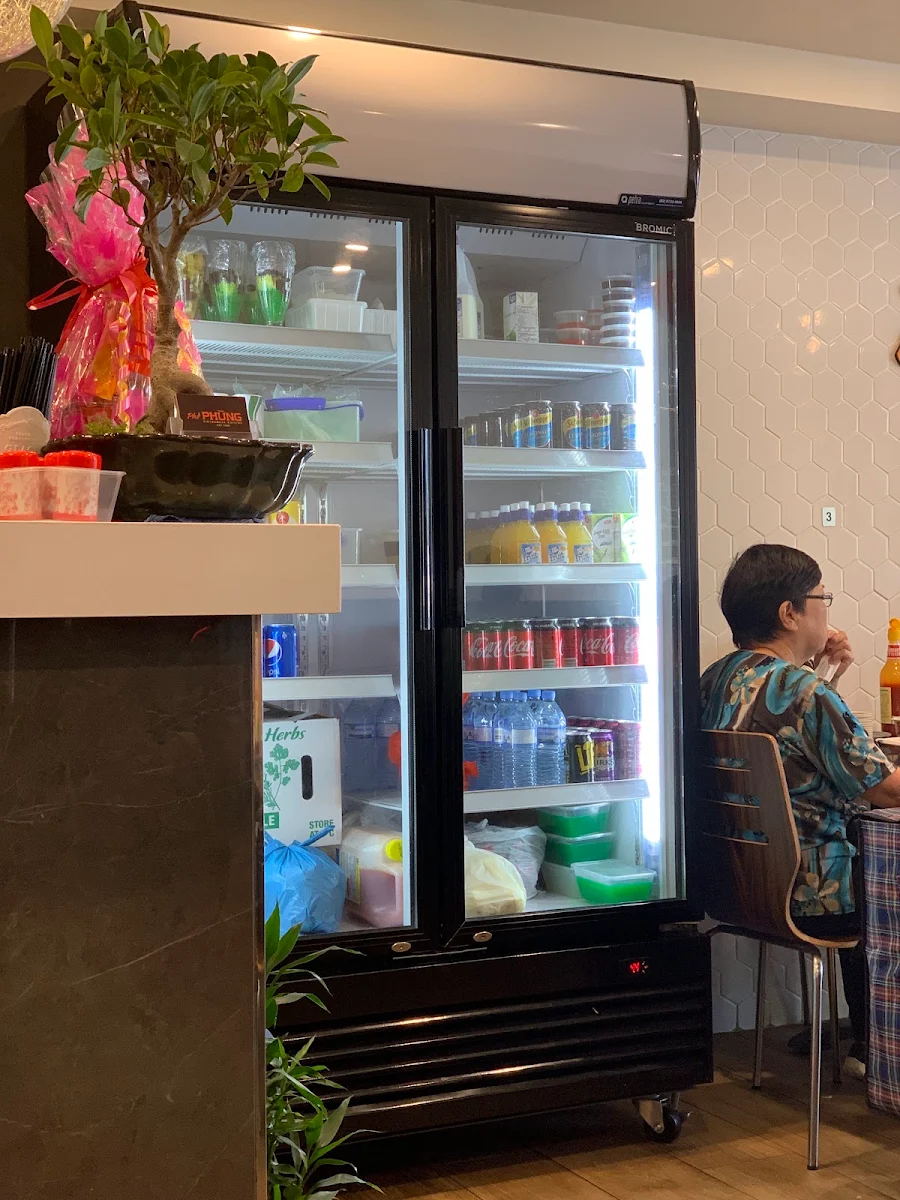 Vibe, Pho Phung Vietnamese Cuisine