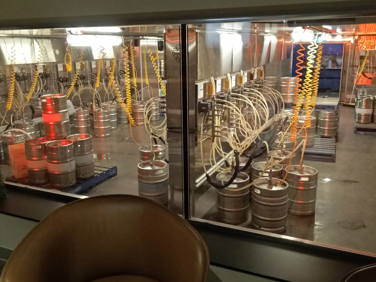 Vibe, Basement Brewhouse