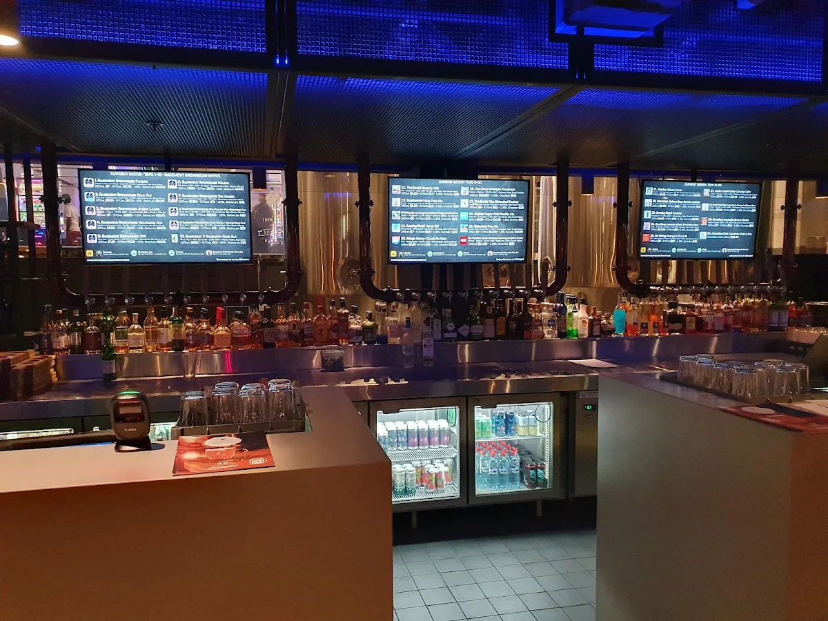 Vibe, Basement Brewhouse