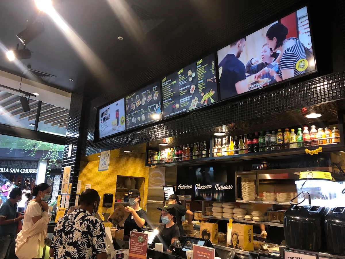 Vibe, Guzman y Gomez - North Lakes