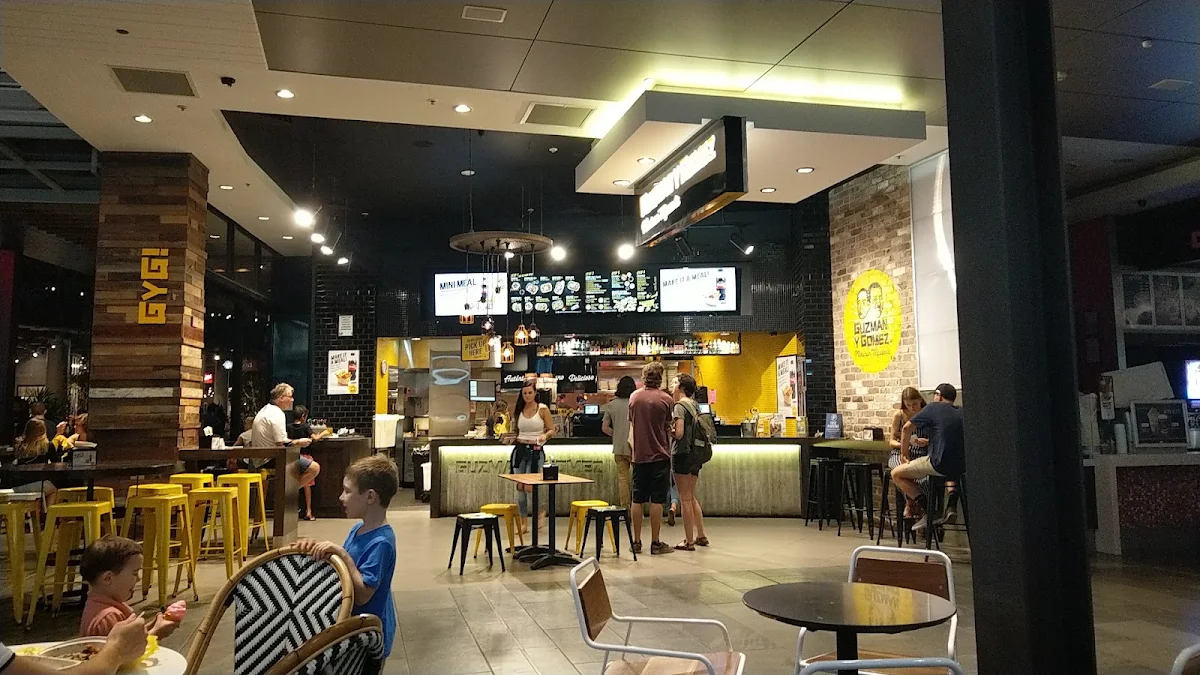 Vibe, Guzman y Gomez - North Lakes