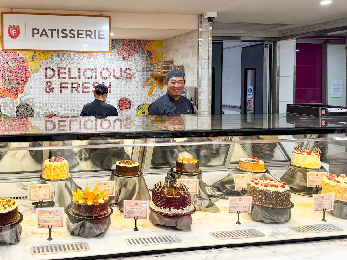 Vibe, Forestway Patisserie