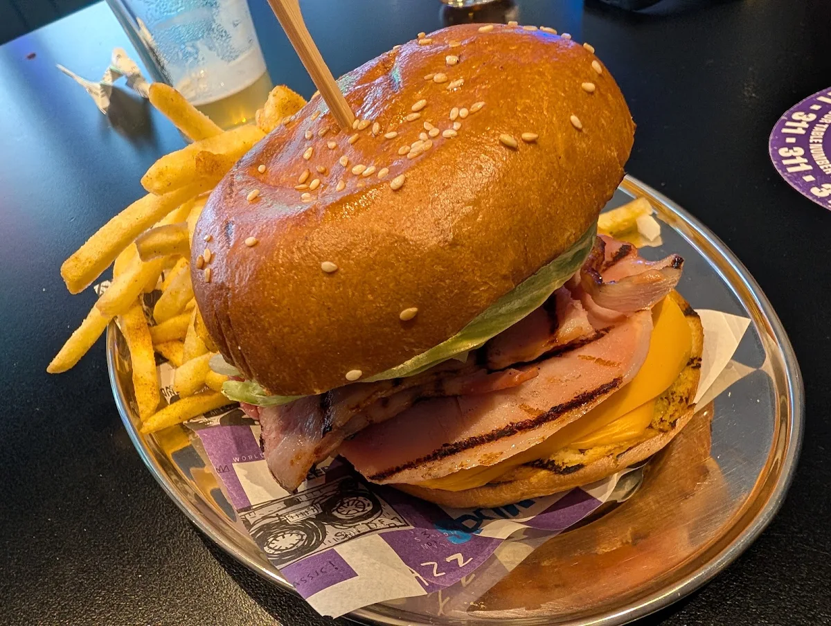 Food & drink, The District at SkyCity