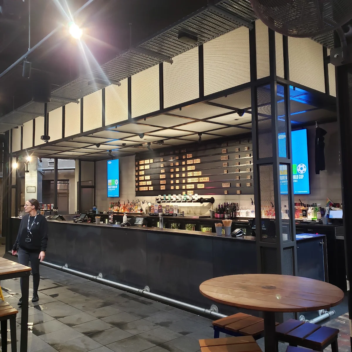 Vibe, The District at SkyCity