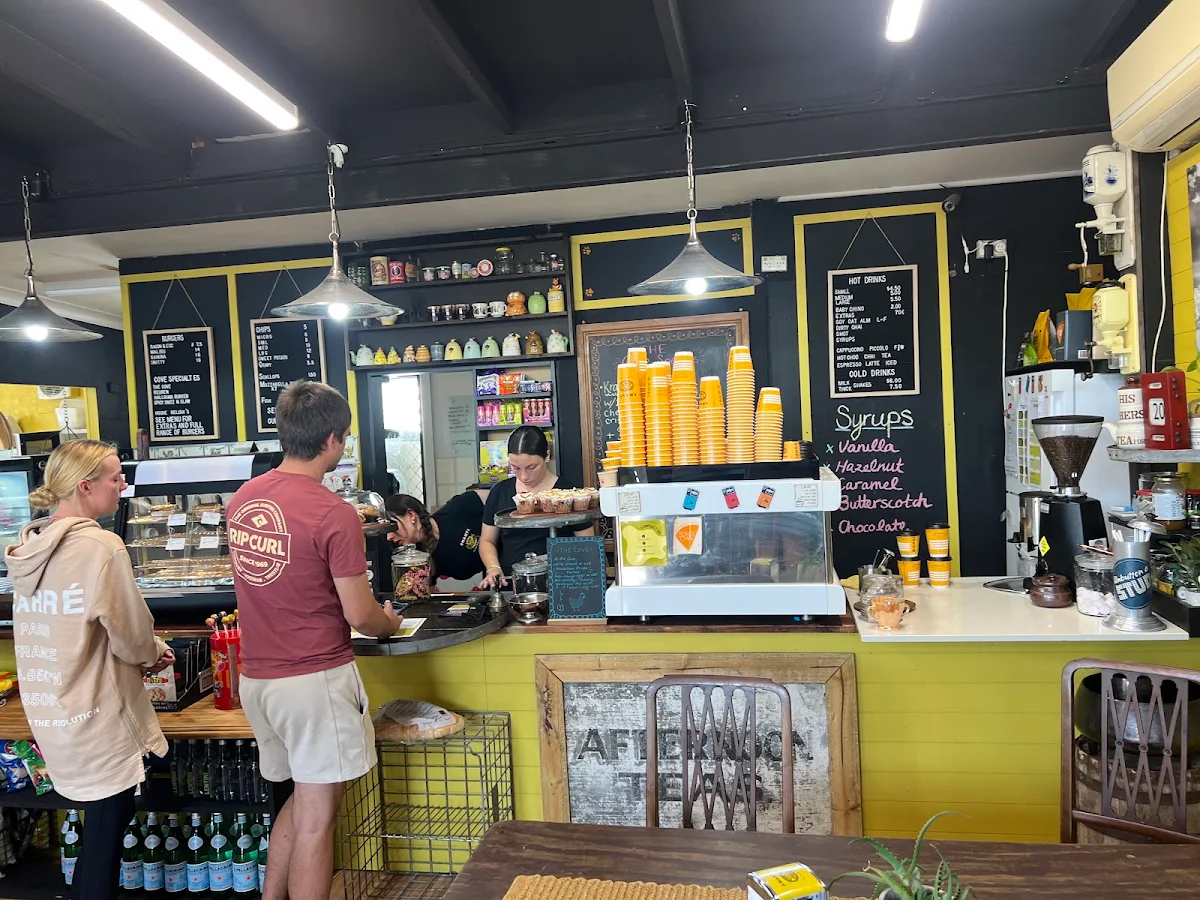 Vibe, The Cove at Umina Beach