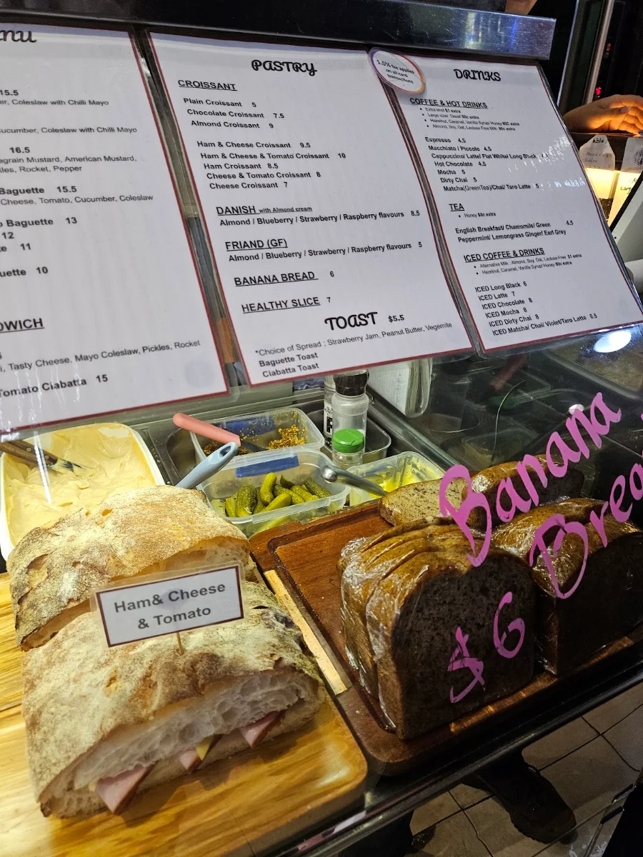 Menu, Cupcakes on Pitt