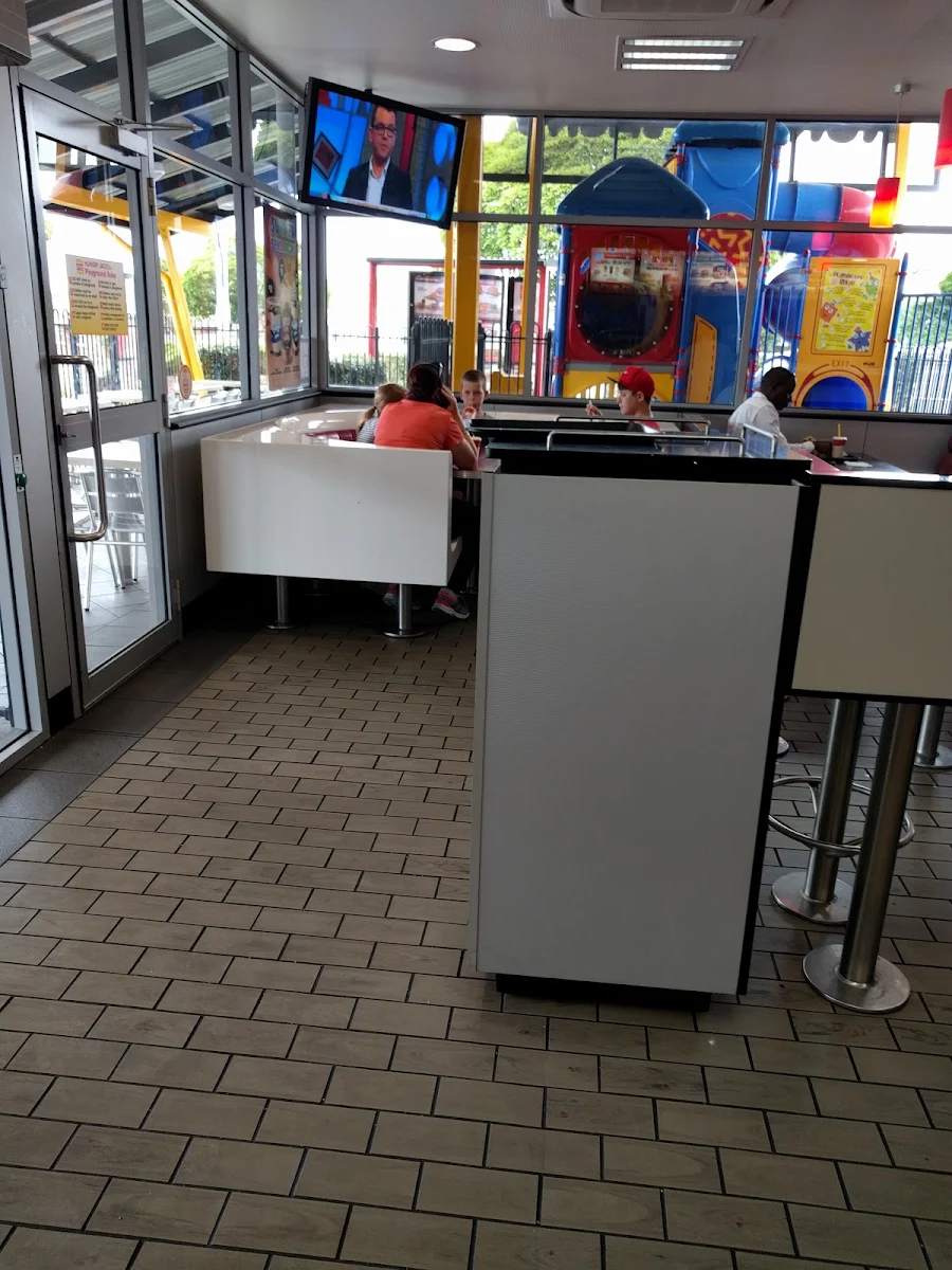 Vibe, Hungry Jack's Burgers Newcomb