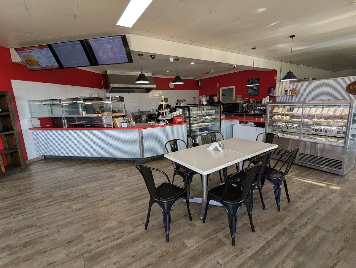 Vibe, Busy Bean Cafe
