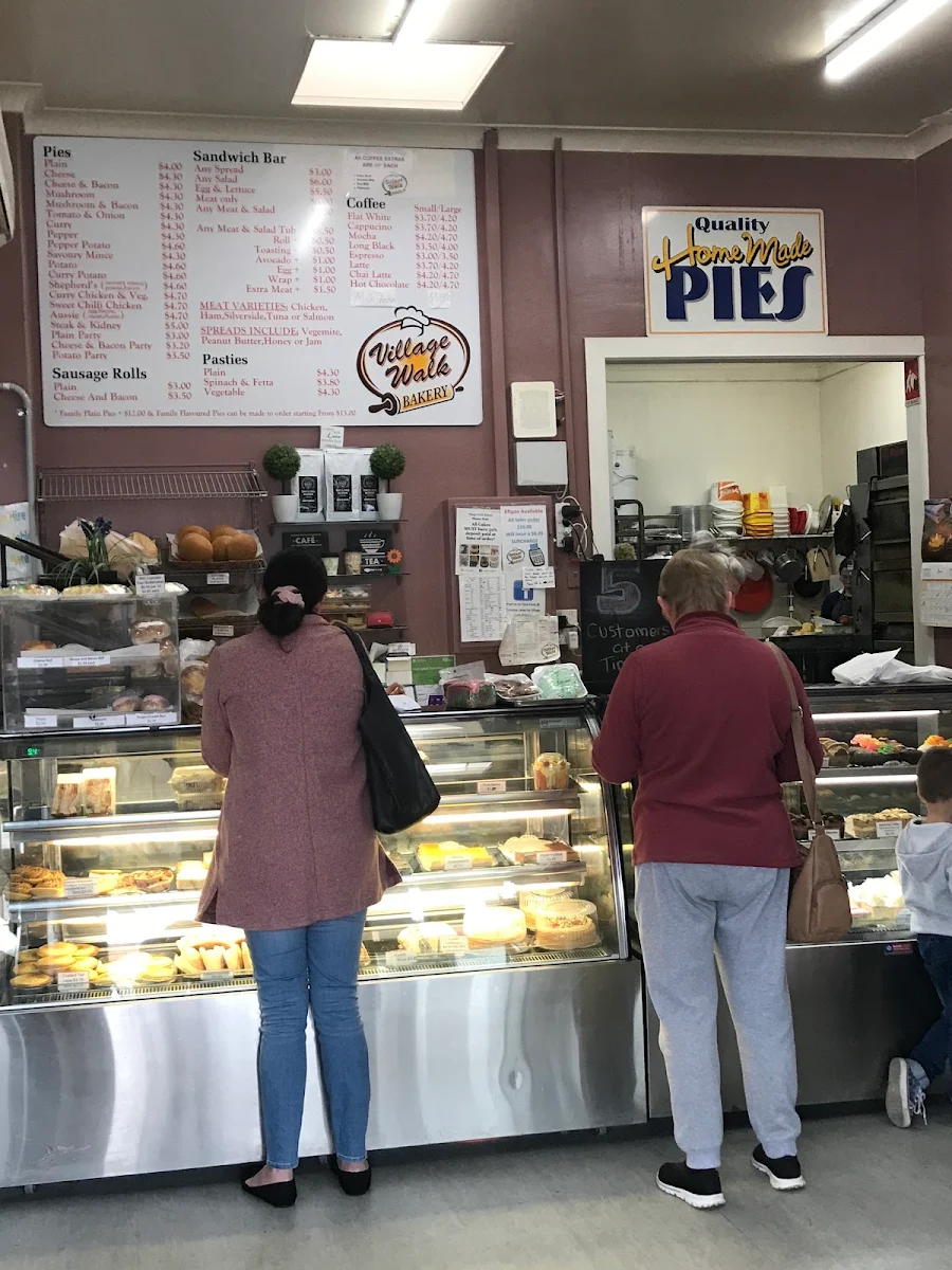 Vibe, Village Walk Bakery