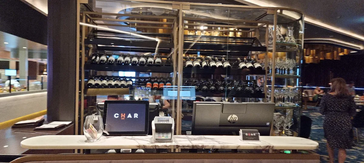 Vibe, Chefs Grill