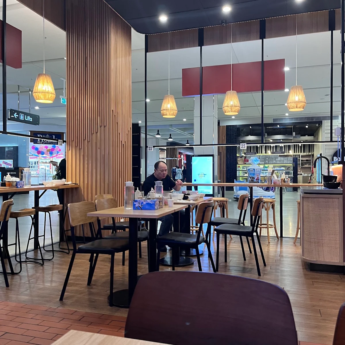 Vibe, PHO THIN DONCASTER